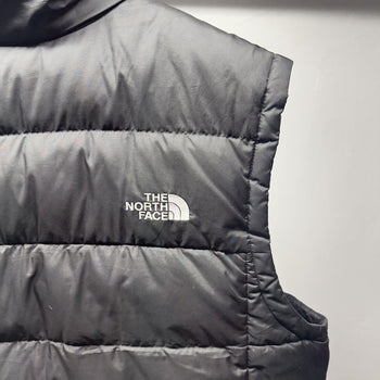 The North Face 550 Black Zip Up Puffer Vest