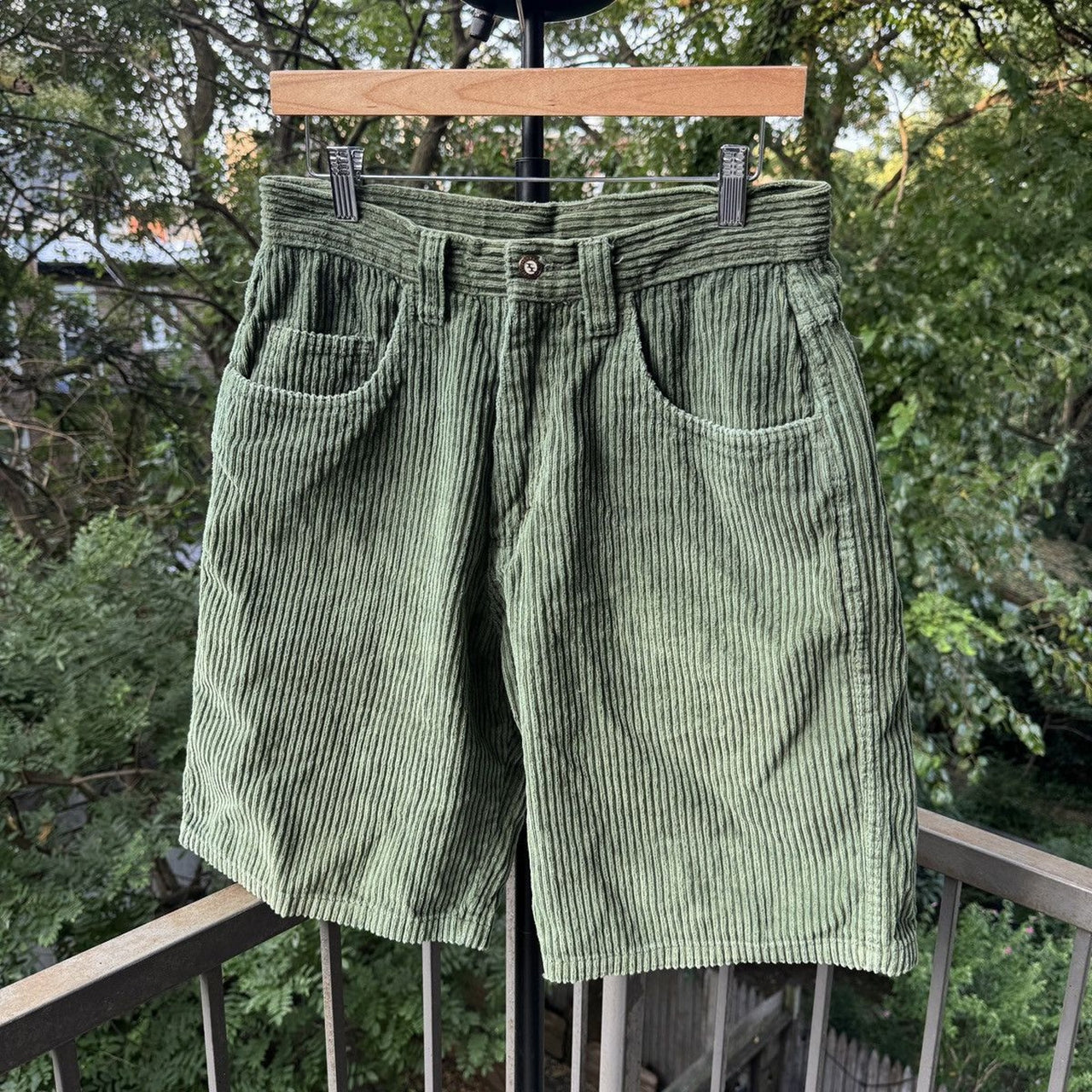 1990s Y2K Billabong Baggy Corduroy Shorts