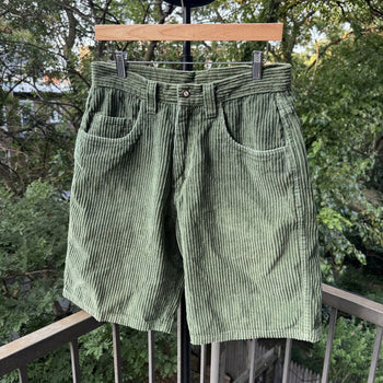 1990s Y2K Billabong Baggy Corduroy Shorts
