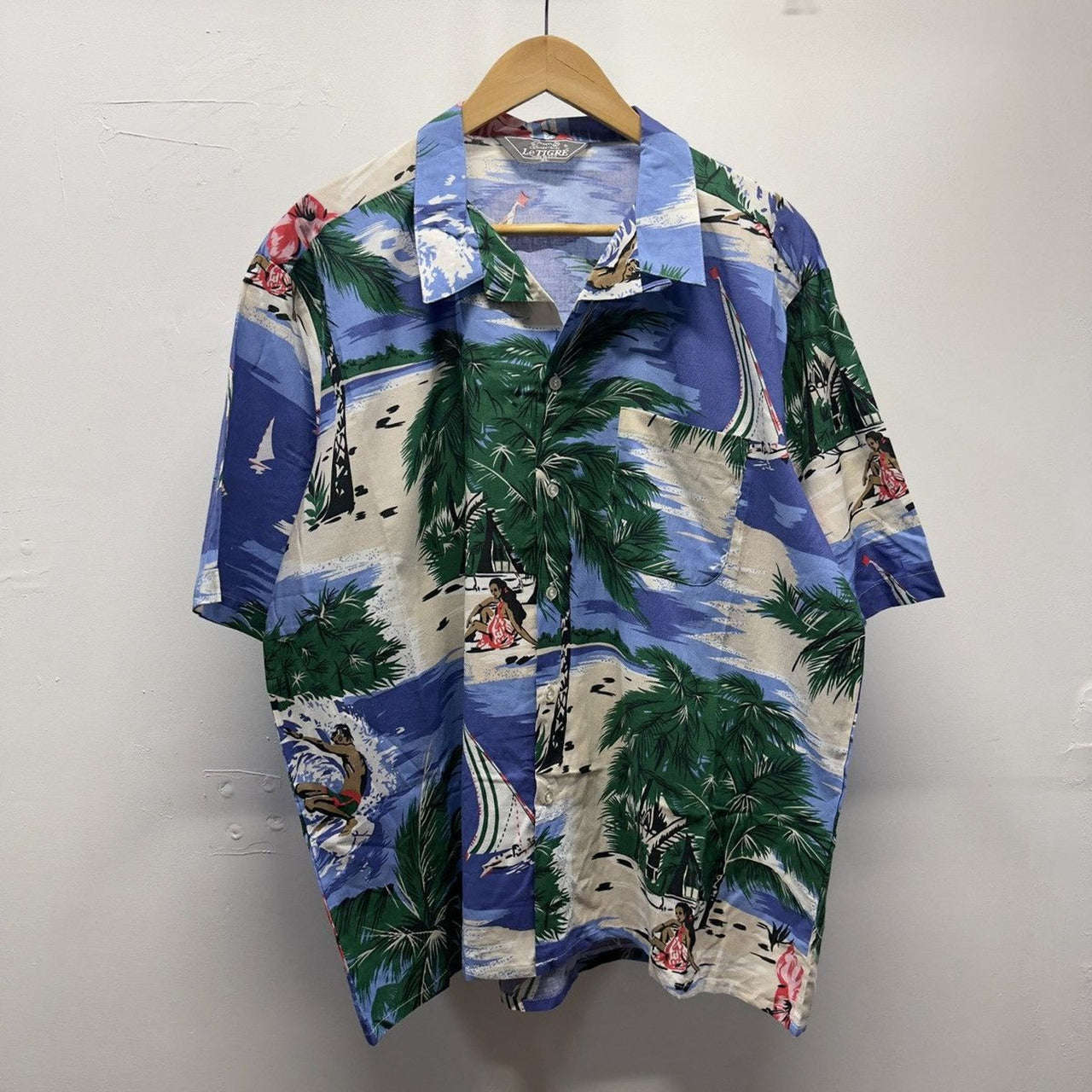 Vintage 1990s Le Tigre Made in USA Hawaiian Shirt
