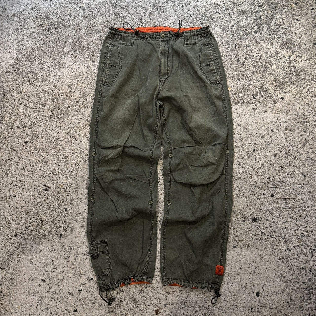 Pantalones cargo holgados tipo paracaídas PJ Mark descoloridos de la década de 2000