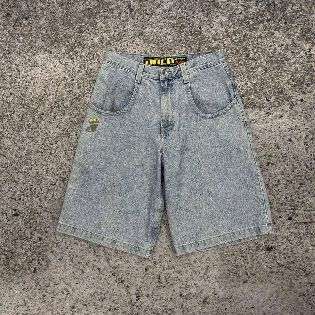 Shorts vaqueros anchos y holgados estilo skater Stinger de Jnco, década de 1990