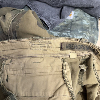 Vintage 2000s Abercrombie & Fitch Camo Paratrooper Cargo Pants