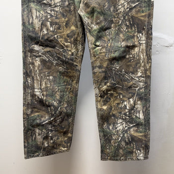 2000s Carhartt Realtree Camo Carpenter Pants