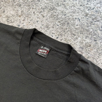 Camiseta negra en blanco de estrellas de cine de los años 90