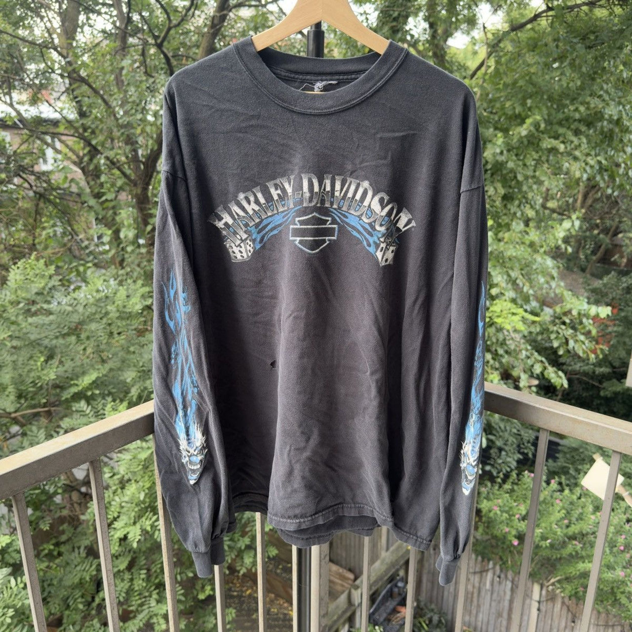 2000s Harley Davidson Faded Blue Clown Flame Longsleeve Tee