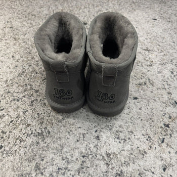Asspizza 730 Muffin Uggs