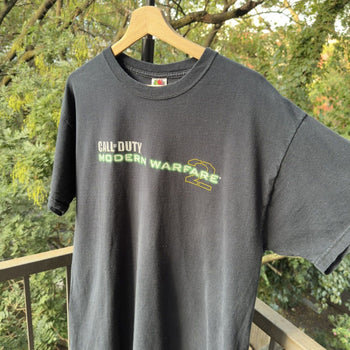 2009 Call of Duty Modern Warfare 2 Tee