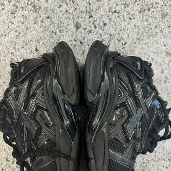 BALENCIAGA BLACK RUNNER