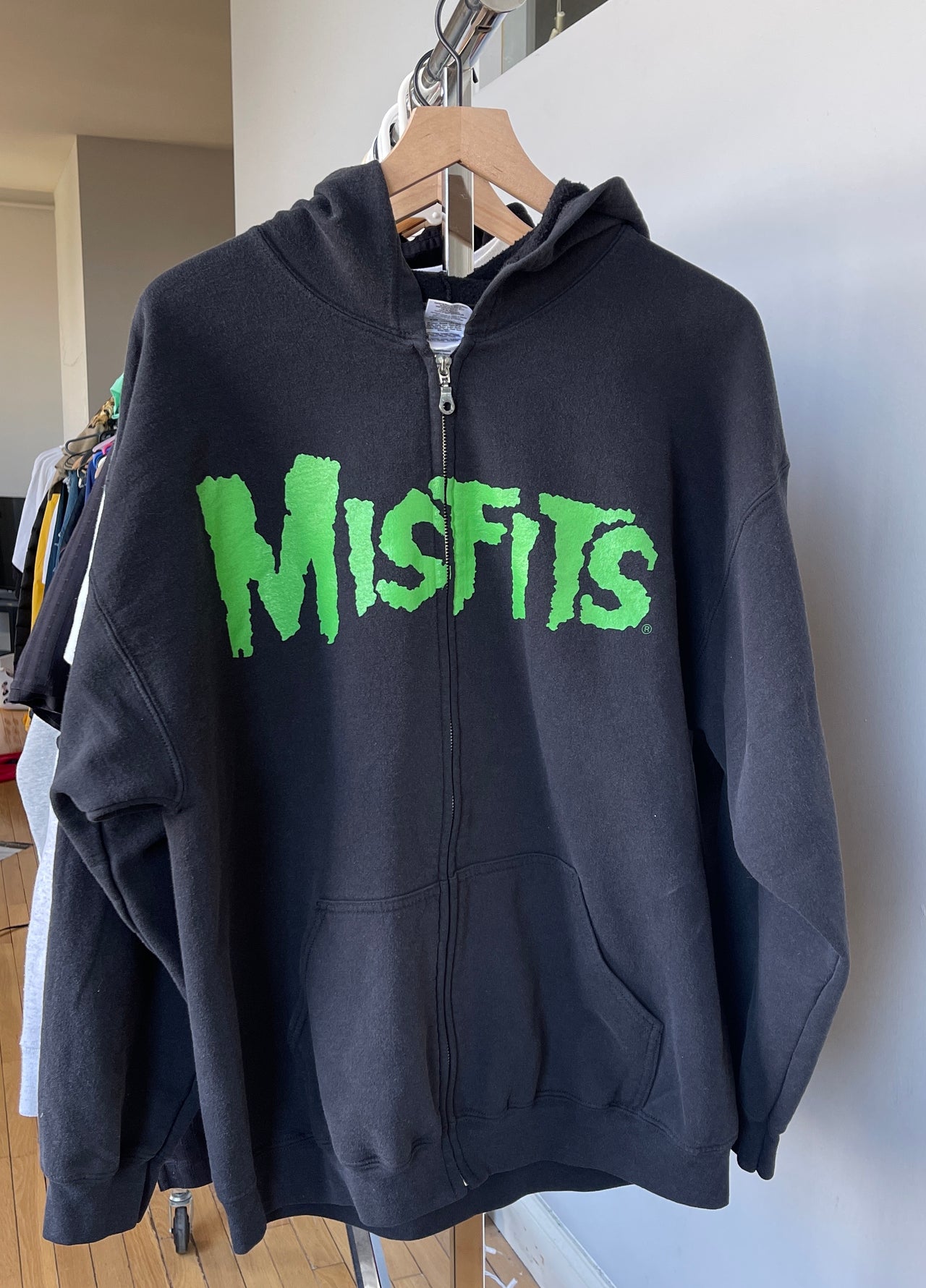 2000S MISFITS CRIMSON FIEND SKULL ZIP UP HOODIE