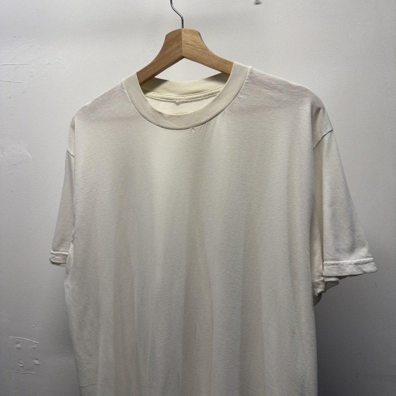 Vintage 1990s Faded Distressed Blank White Tee