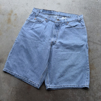 1990s LEVI’S 560 BAGGY LIGHT WASH DENIM JEAN SHORTS JORTS