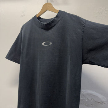 Vintage 1990s 2000s Oakley Software Faded Distressed Propeller Tee