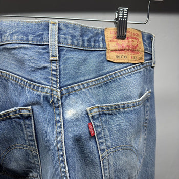 2000s Levi's 501xx Faded Distressed Jeans