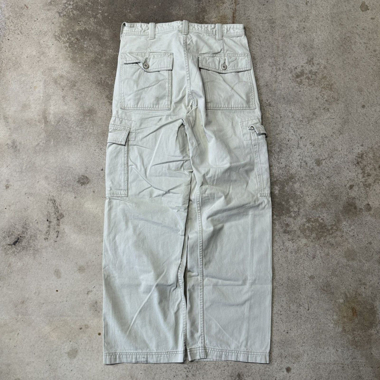 2000S Y2K LEVI'S BAGGY CARGO PANTS TAN