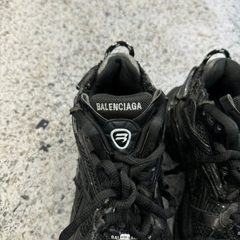 BALENCIAGA BLACK RUNNER