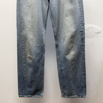 Vintage 2000s Levi's 501 Faded Distressed Jeans