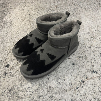 Asspizza 730 Muffin Uggs