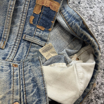 Vaqueros Levi's 505 Thrashed Faded de la década de 1980