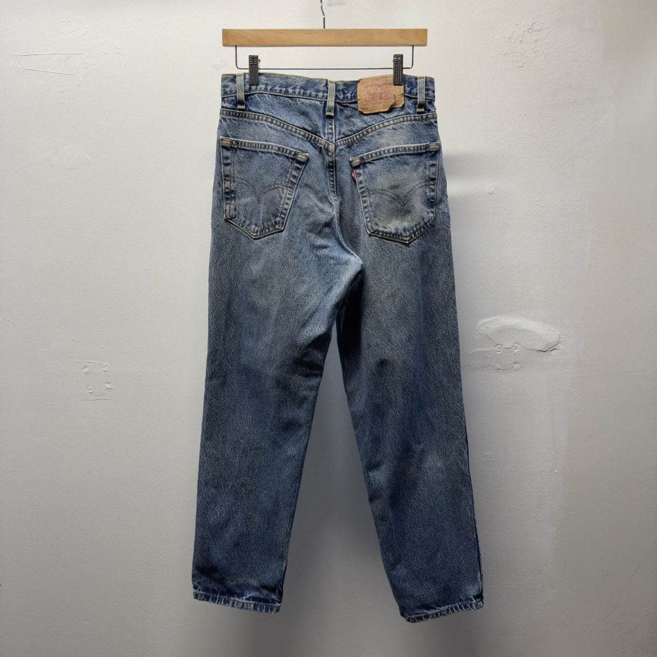 1990s Levi's 550 Faded Distressed Jeans