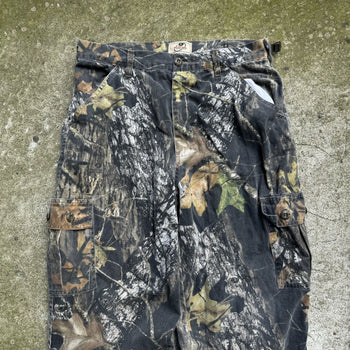 2000s MOSSY OAK BAGGY TREE CAMO CARGO PANTS