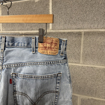 2000s Levi's 560 Baggy Thrashed Faded Jeans