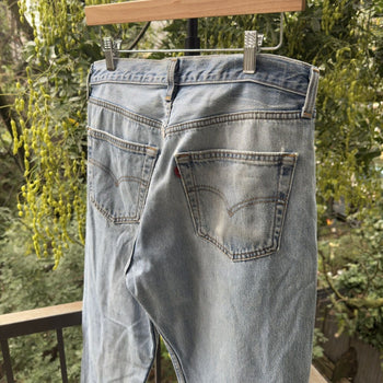 1990s Levi's 501 Faded Jeans - Made in USA