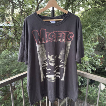 2000s Misfits Thrashed Band Tee