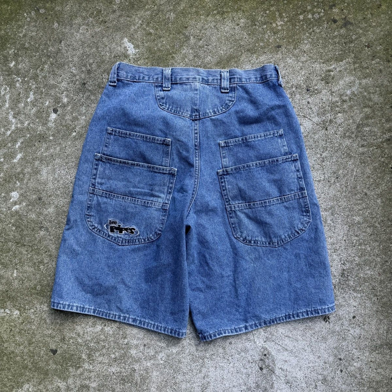 1990s LEE PIPES BAGGY DENIM SKATER JEAN SHORTS JORTS