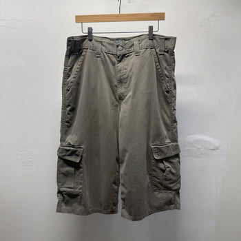 Vintage 2000s Levi’s Silvertab Baggy Cargo Shorts
