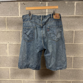 2000s Levi's 569 Baggy Denim Shorts