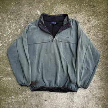 1990s PATAGONIA THRASHED FADED DISTRESSED QUARTER ZIP