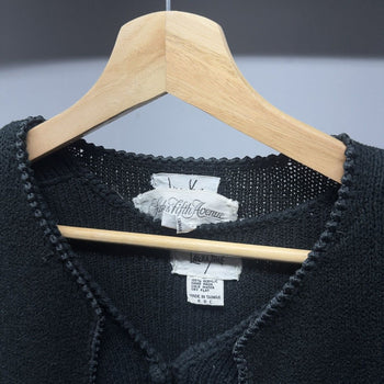 1980s Women's Saks Fifth Ave Laura Yang Knit Cardigan Twinset Sweater