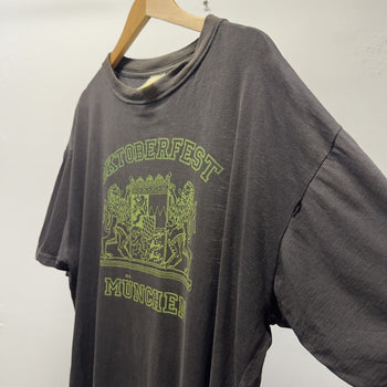 Vintage 1990s Faded Oktoberfest Munchen Germany Tee