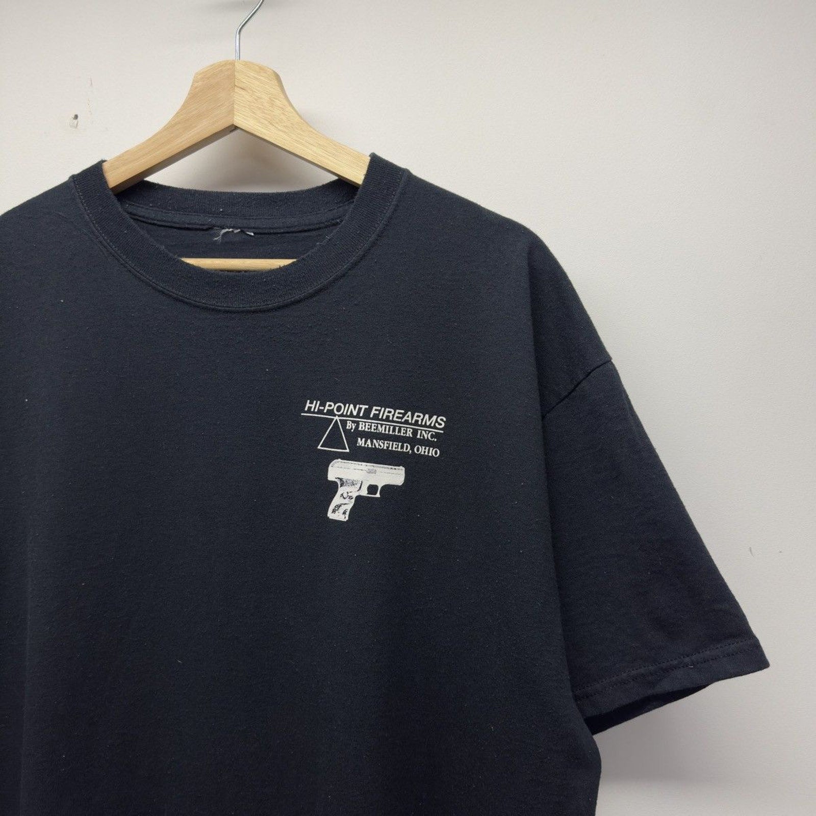 Vintage 2000s Hi Point Firearms Ohio Gun Tee