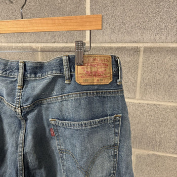 2000s Levi's 569 Baggy Denim Shorts