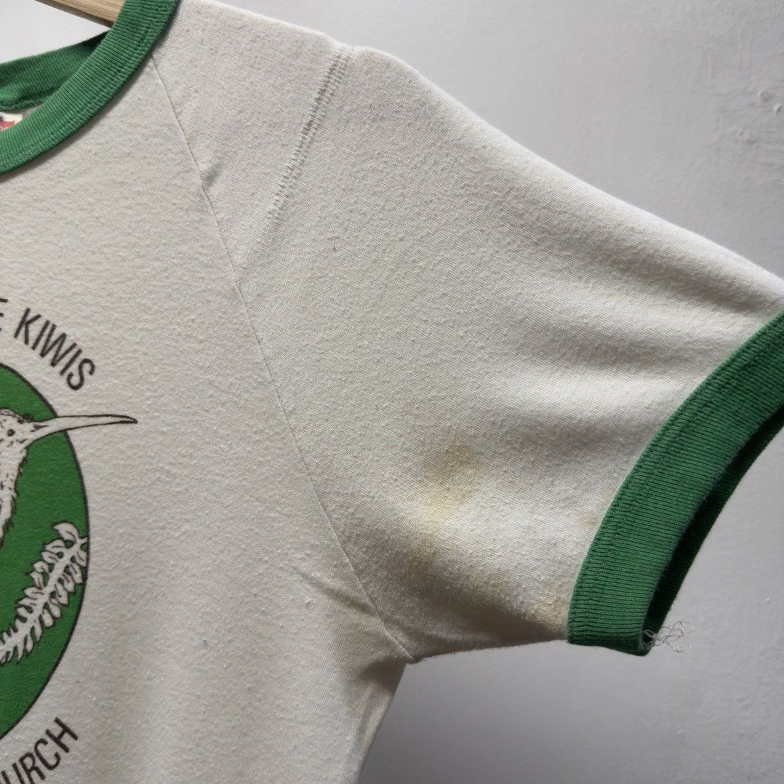 Vintage 1970s New Zealand Kiwi Bird Ringer Tee