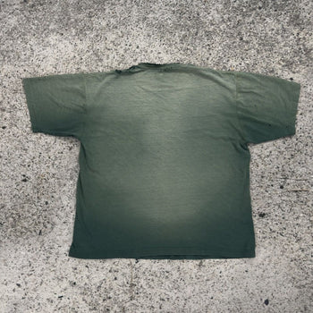 Camiseta desgastada descolorida Carhartt de gran tamaño