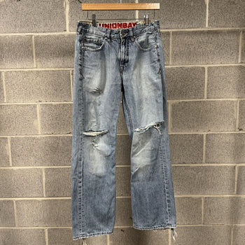 2000s Y2K Unionbay Thrashed Faded Distressed Bootcut Flare Jeans