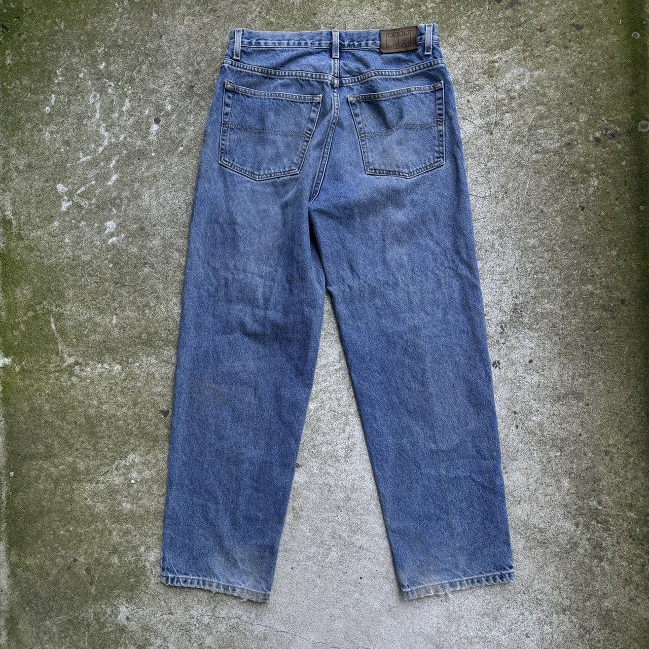 1990S Y2K TOMMY JEANS BAGGY FADED BLUE DENIM JEANS