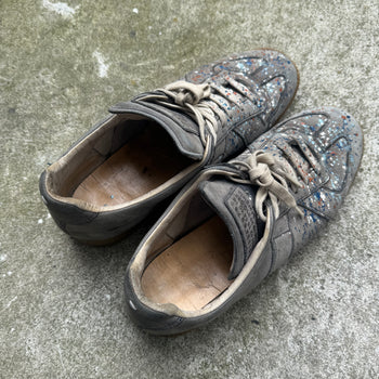 Maison Margiela Replica GAT Gray Paint Splatter