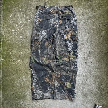 2000s MOSSY OAK BAGGY TREE CAMO CARGO PANTS