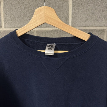 2000s Faded Navy Russell Athletic Sweatshirt