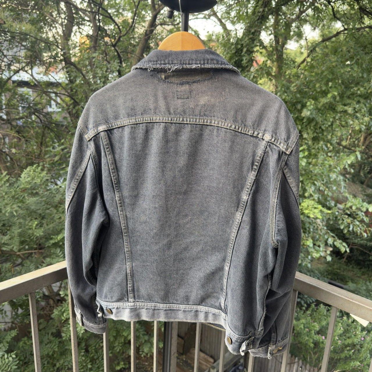 1980s Thrashed Faded Distressed Black Lee Rider's Denim Jacket