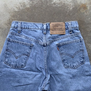 1990s LEVI’S 550 ORANGE TAB BAGGY DENIM SKATER JEAN SHORTS JORTS