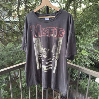 2000s Misfits Thrashed Band Tee