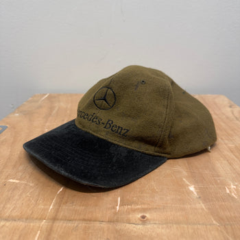 Gorro de lana Mercedes Benz de los años 90