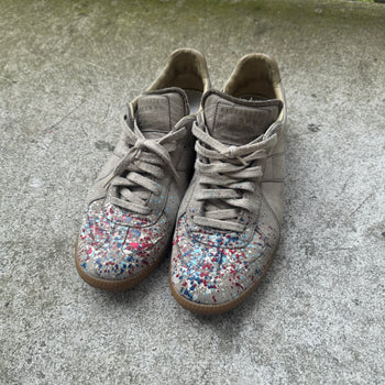 Maison Margiela Replica GAT Beige Paint Splatter