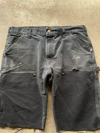 2000s THRASHED CARHARTT DOUBLE KNEE SHORTS