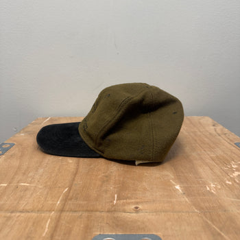 Gorro de lana Mercedes Benz de los años 90